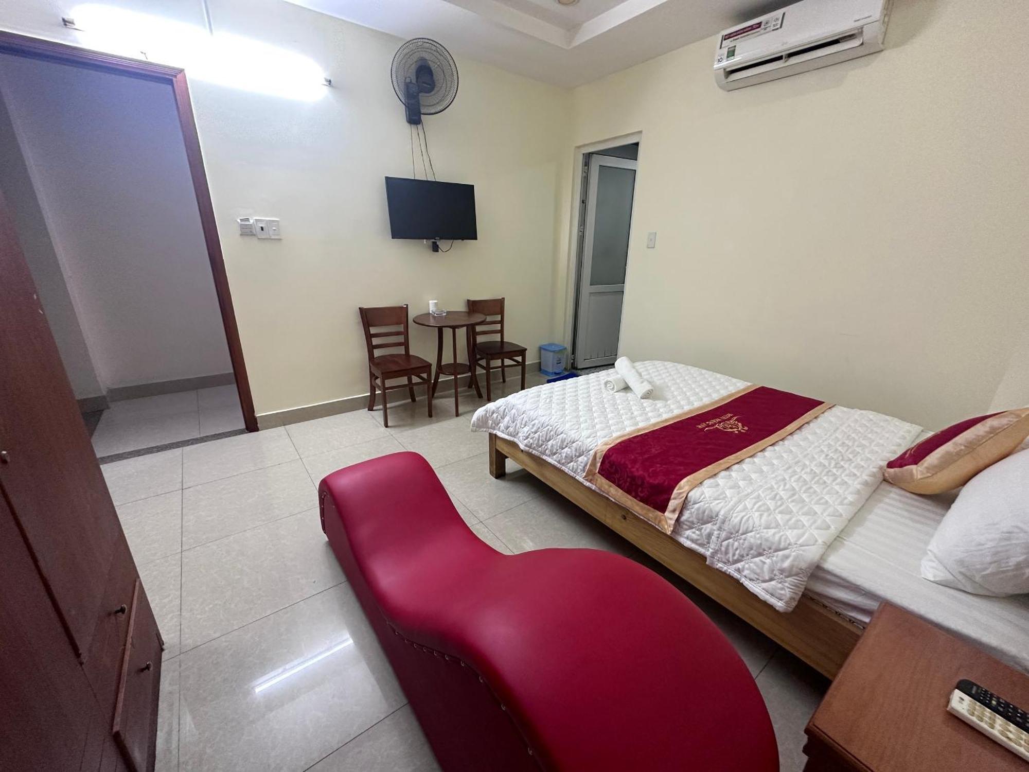 Hoang Anh Anh Khách sạn *