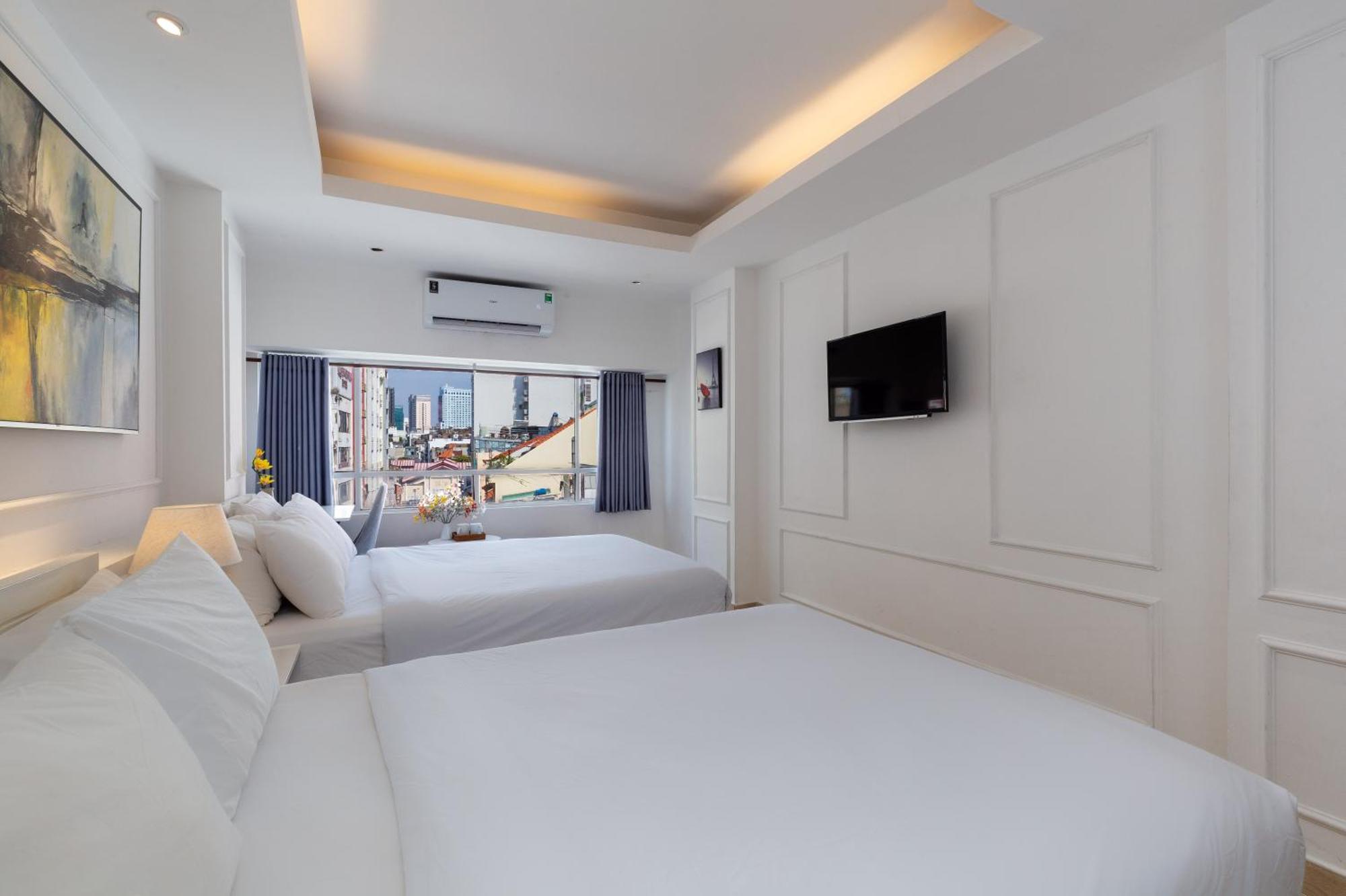Eliot Saigon Memory Hotel