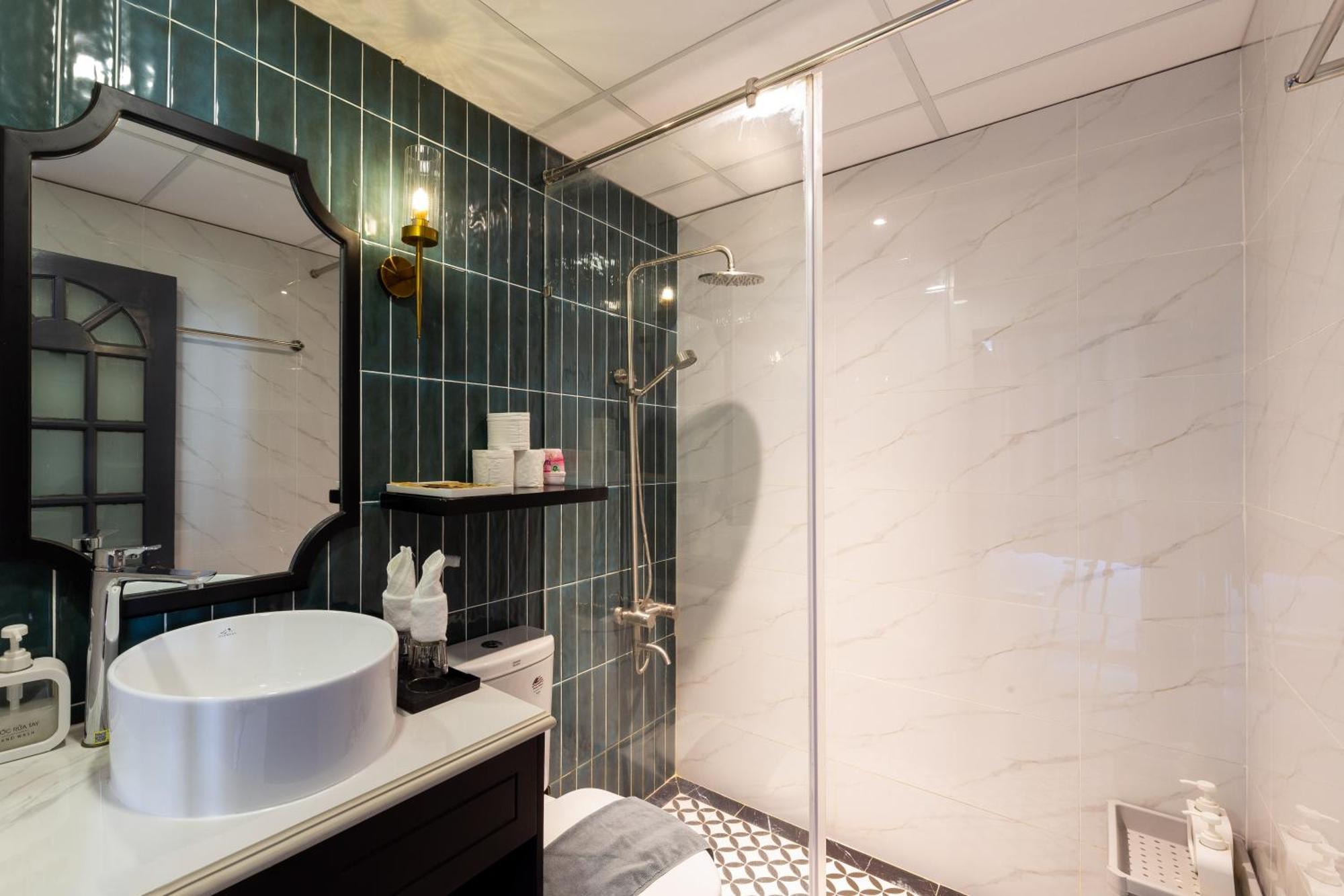 Hotel Milestone Saigon