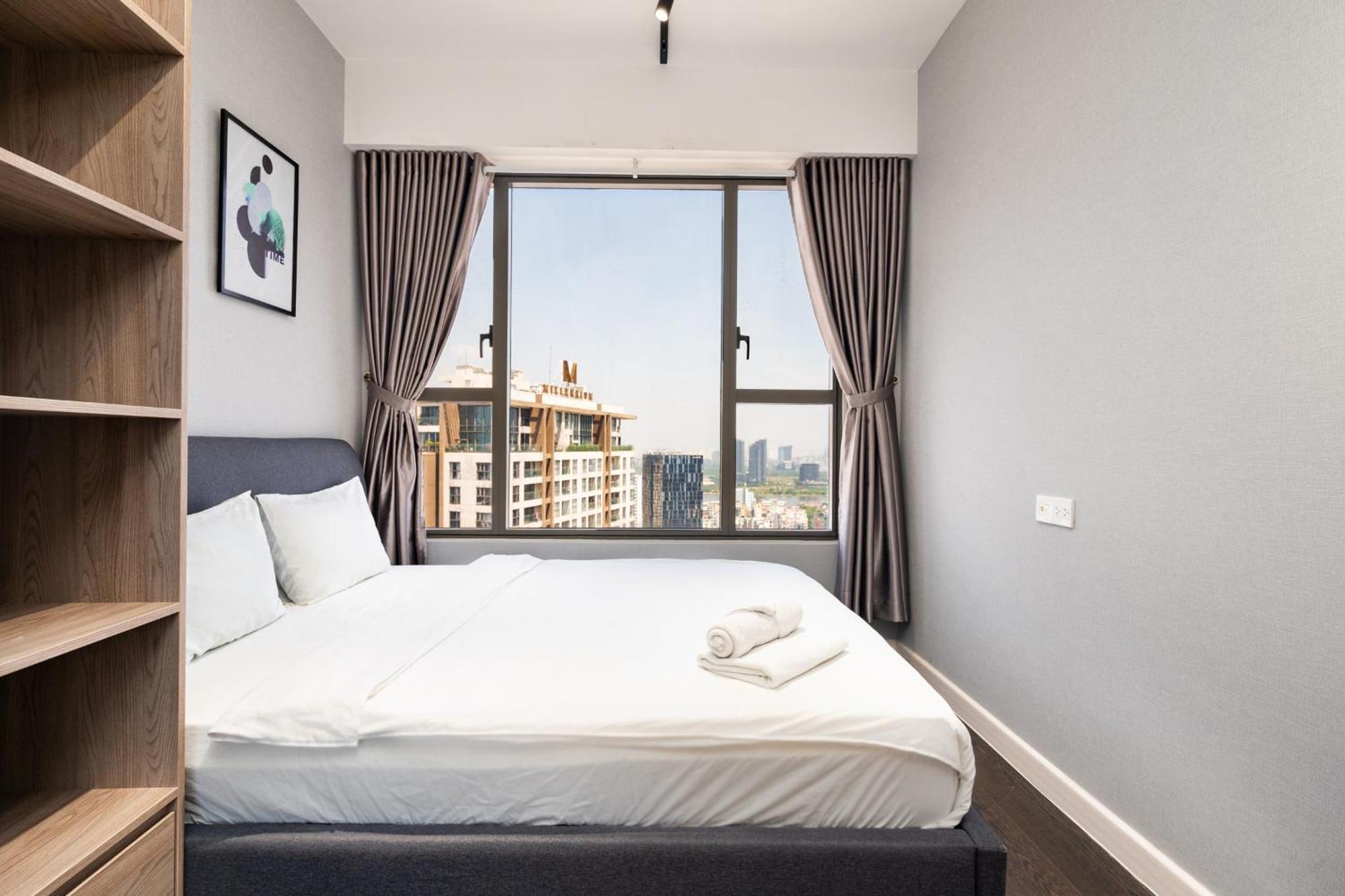 Saigon Authentic Apartments: Infinity Pool & Daily Perks Apartment Ho Chi Minh City