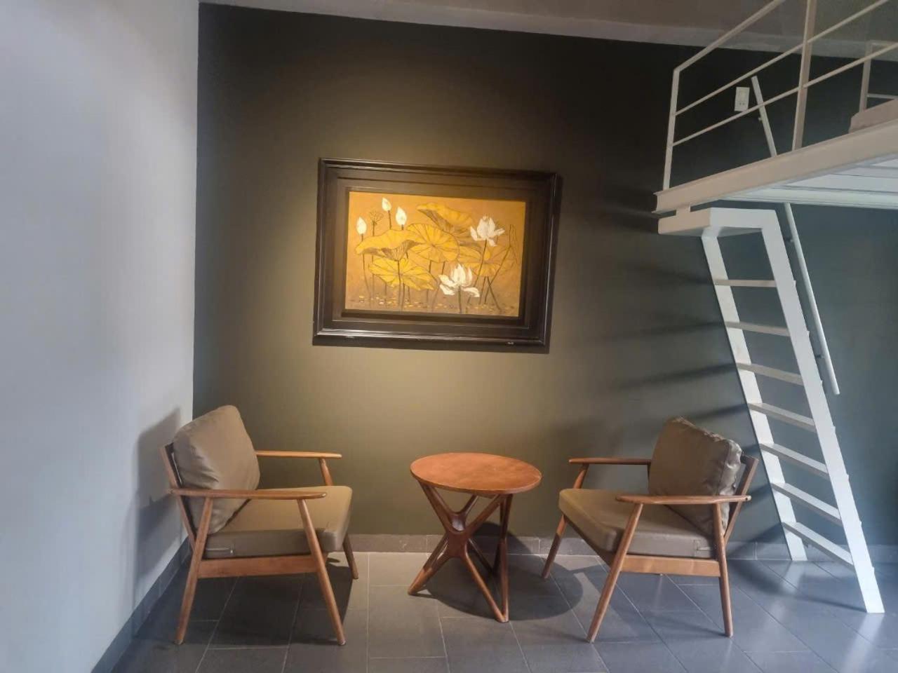 Apartment Hoa House