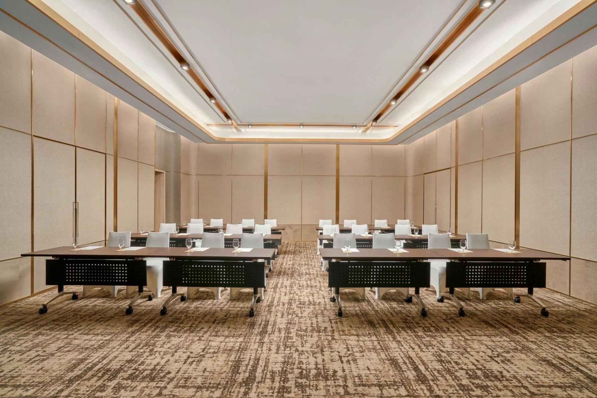 Vinpearl Landmark 81, Autograph Collection Hotel Ho Chi Minh City