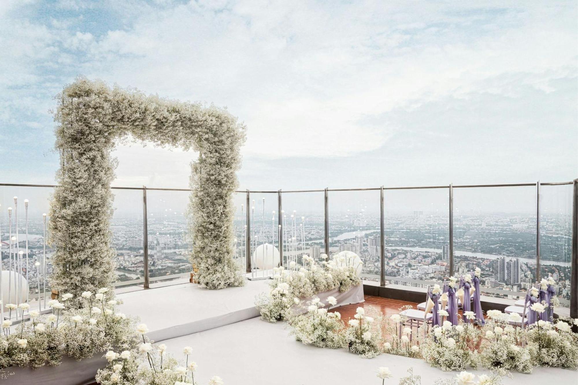 Vinpearl Landmark 81, Autograph Collection 5*