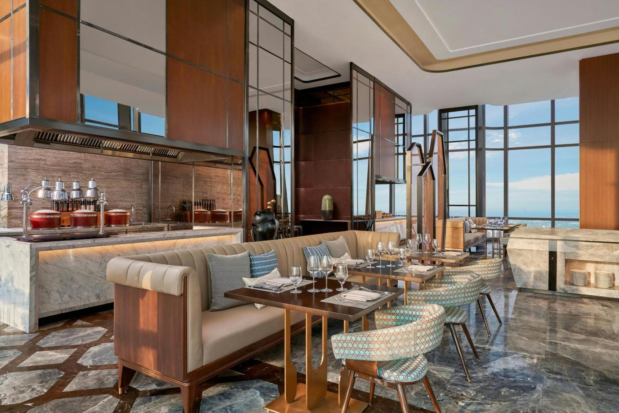 Vinpearl Landmark 81, Autograph Collection Hotel