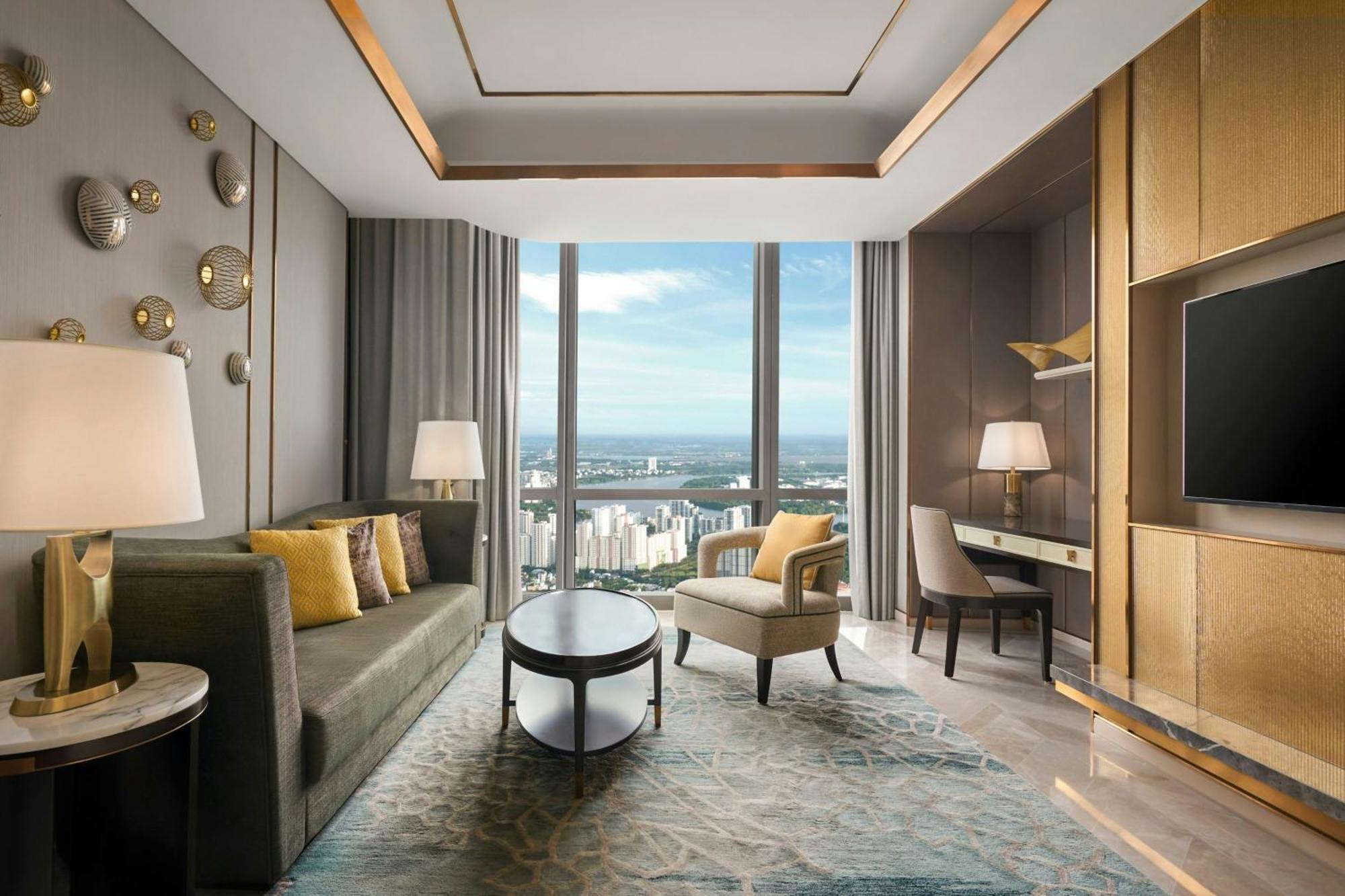Hotel Vinpearl Landmark 81, Autograph Collection 5*