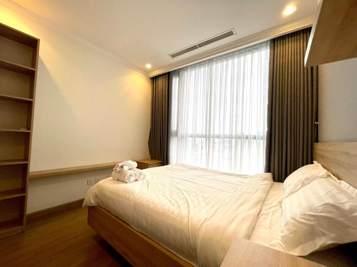 Apartment Vinhomes Park 3 Building 2bed2bath Ho Chi Minh City