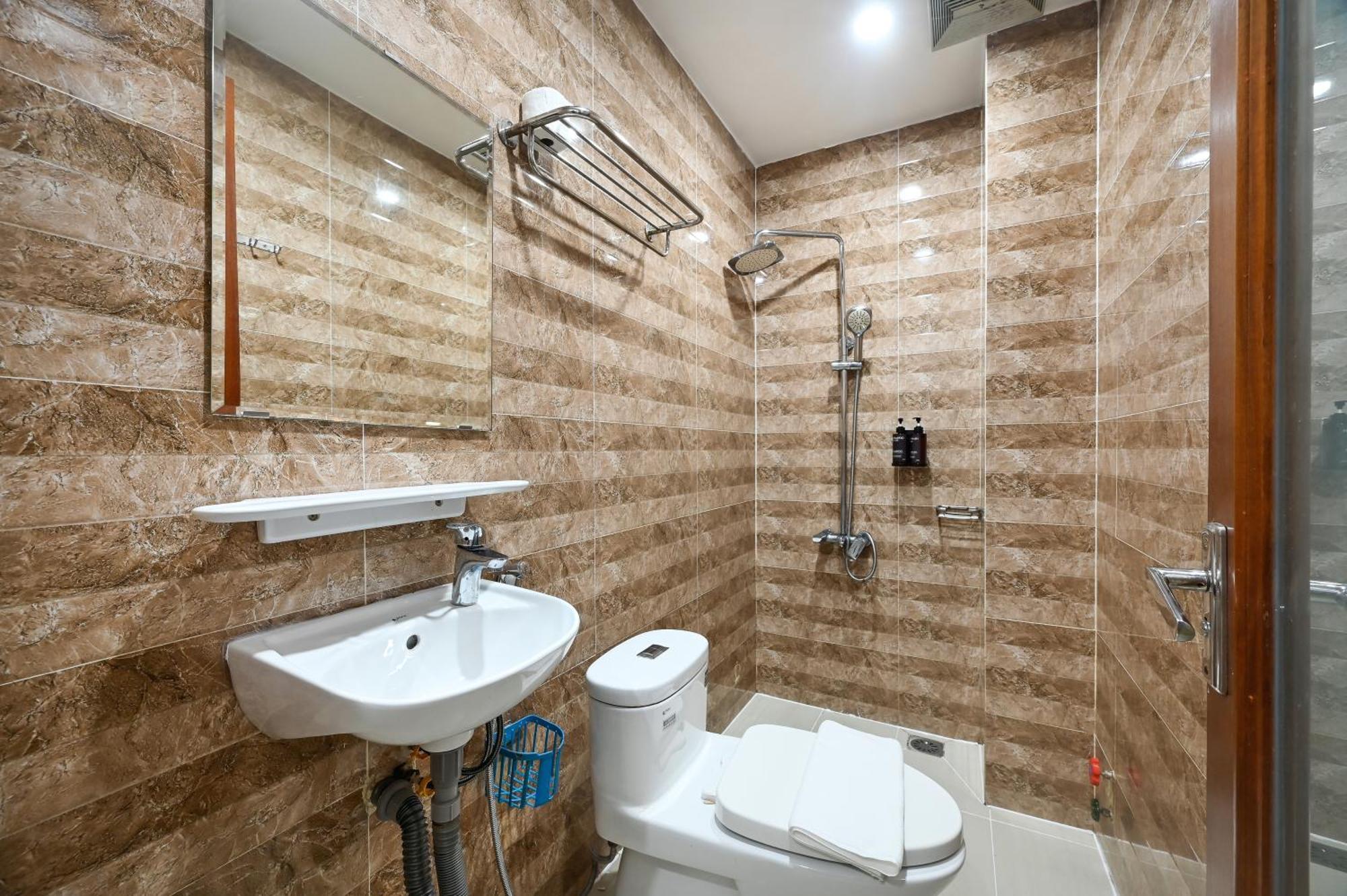 Yoyo Airport Saigon Hotel Ho Chi Minh City