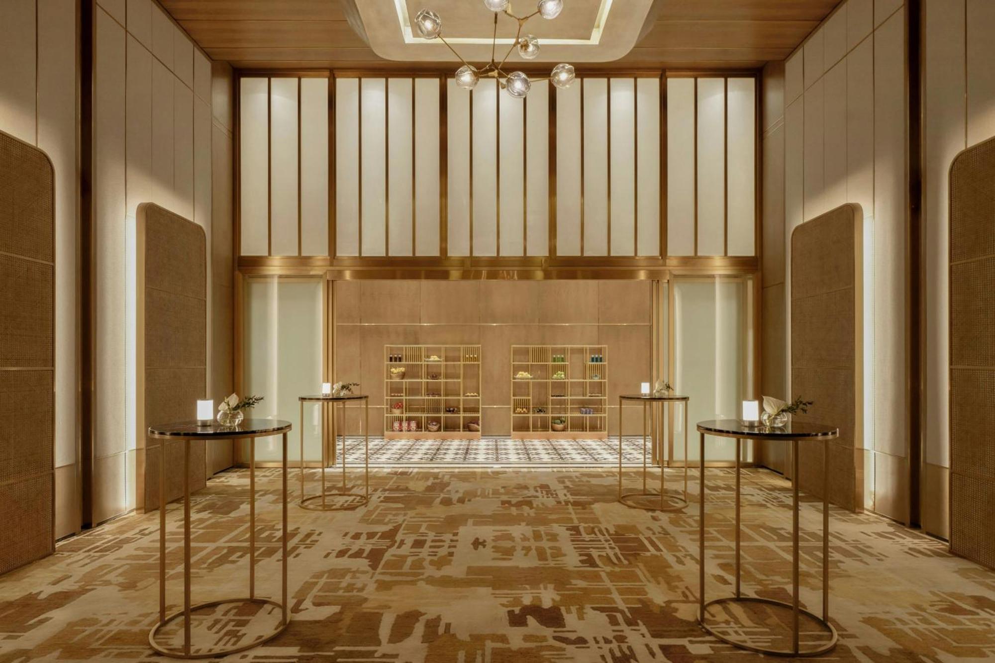 Vinpearl Landmark 81, Autograph Collection 5* Ho Chi Minh City