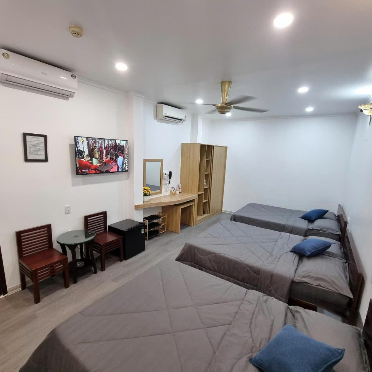 Hotel Ngoi Sao Phuong Nam *