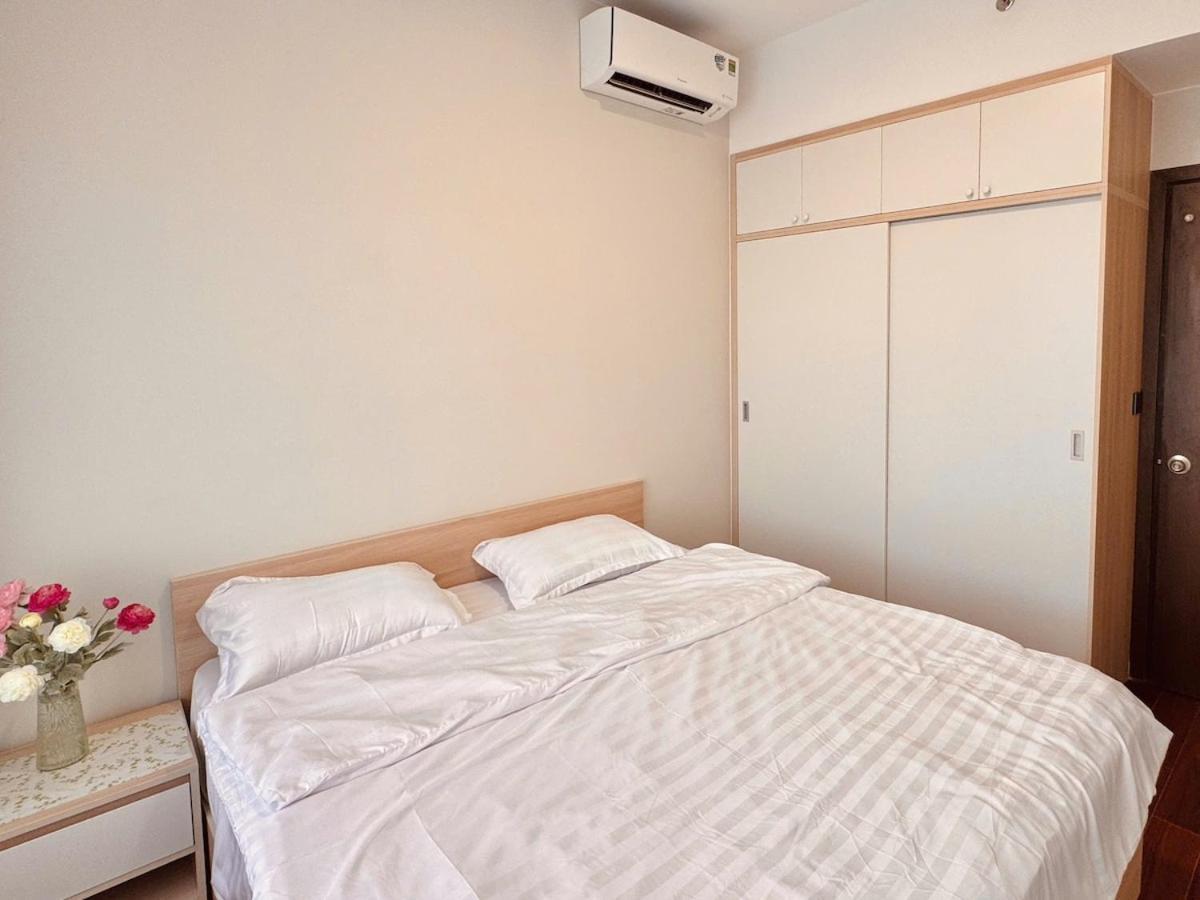 2br Picity Free Gym Pool Near Tan Son Nhat Airport