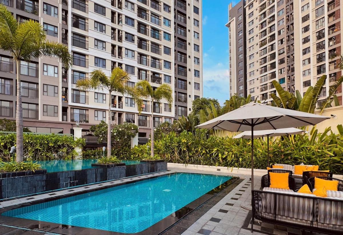 2br Picity Free Gym Pool Near Tan Son Nhat Airport Ho Chi Minh City