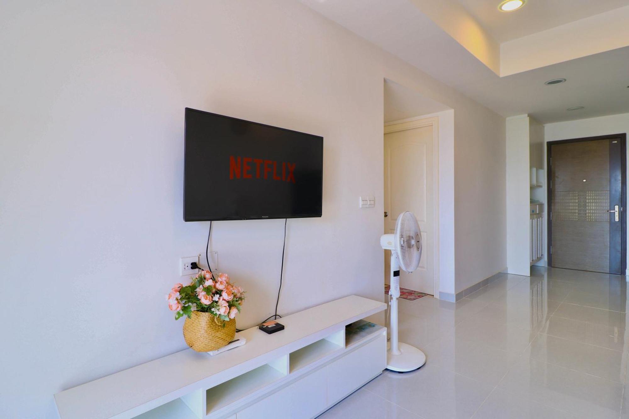 Premier Aparts - Soho Residence, Central, 10mins To Benthanh Market, Buivien Street * Ho Chi Minh City