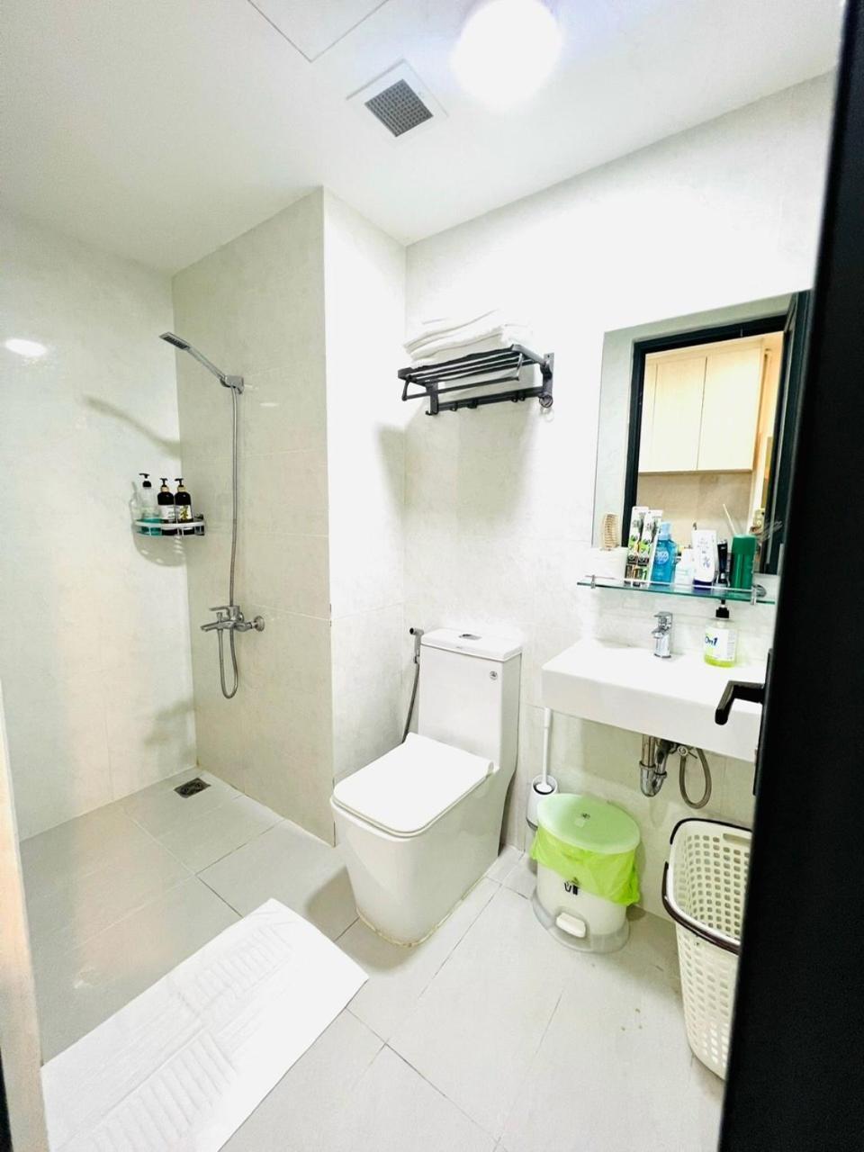 Premier Aparts - Soho Residence, Central, 10mins To Benthanh Market, Buivien Street * Ho Chi Minh City