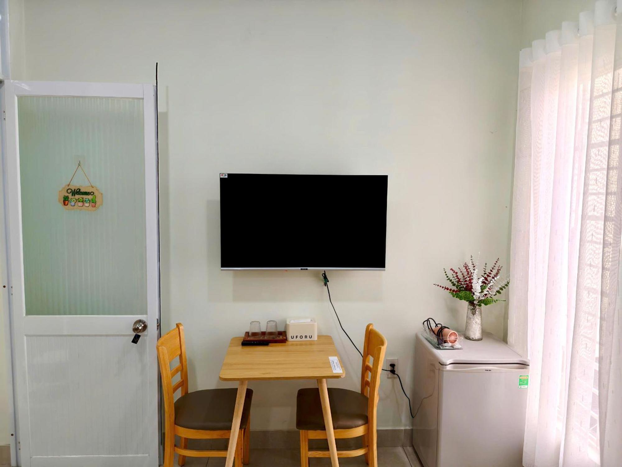 Goc Phong Drinks & Q4 Guest house