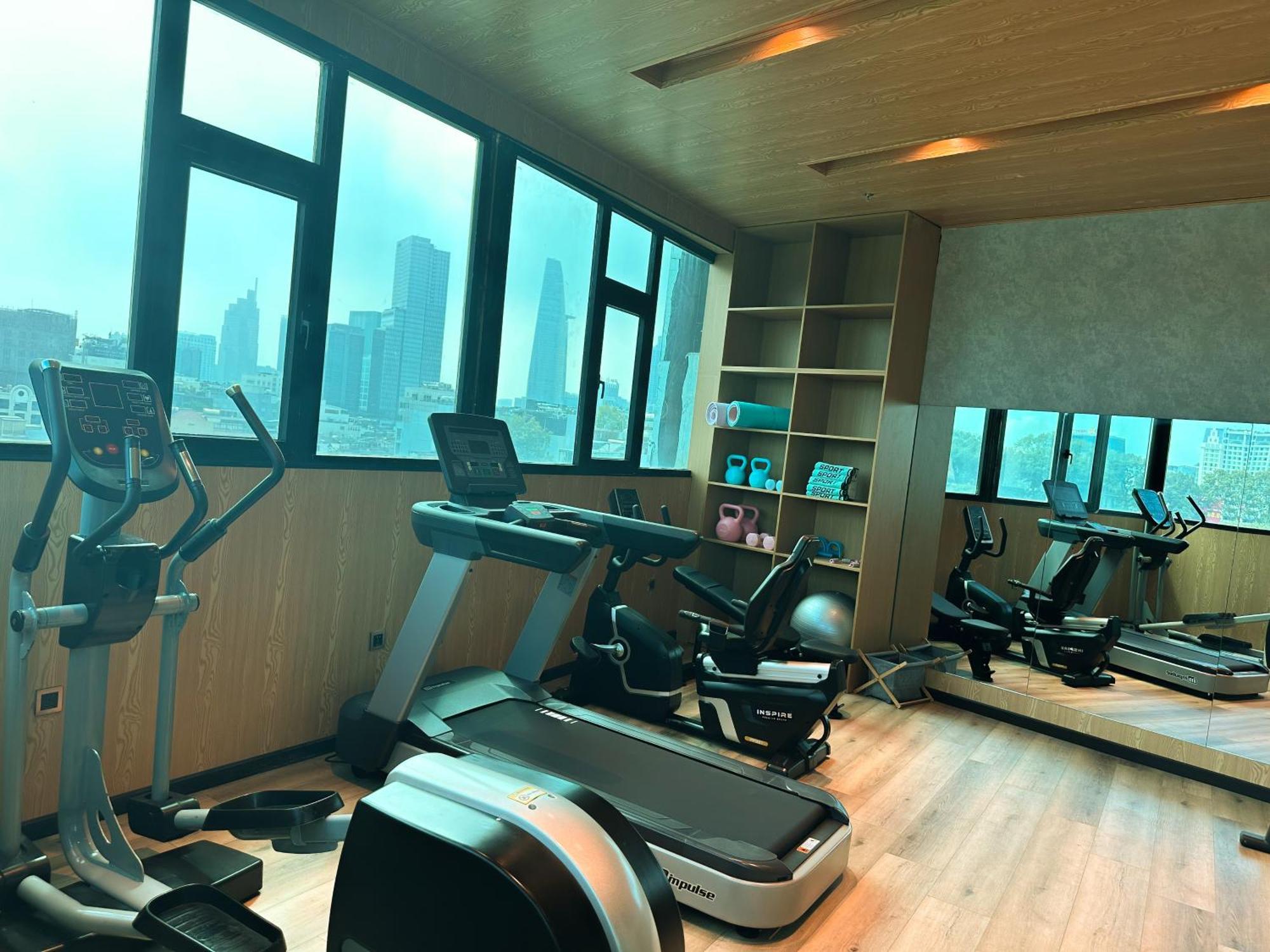 Hotel Cicilia Saigon Center 4*