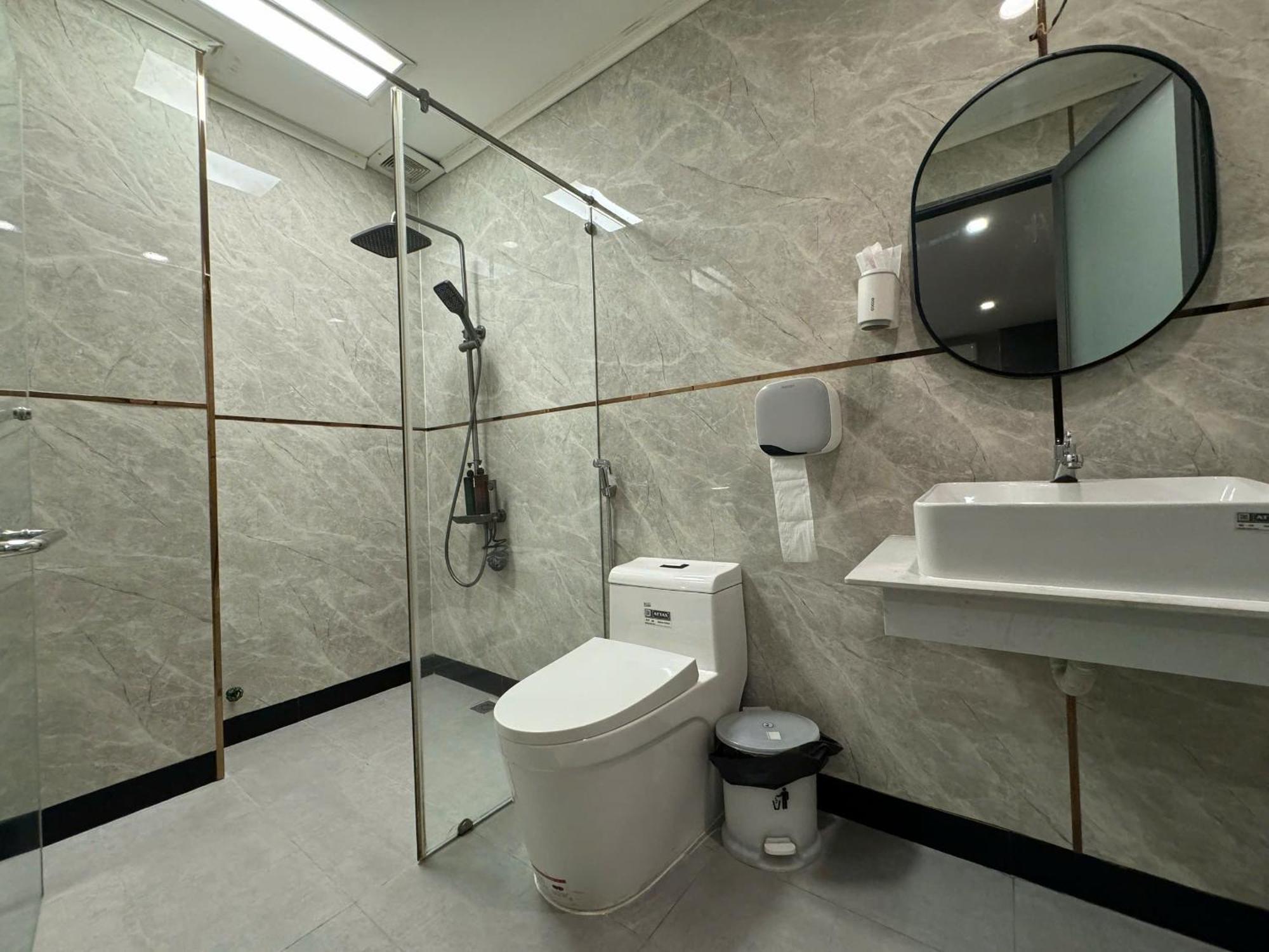 Hotel M&h Lux Bandar Ho Chi Minh