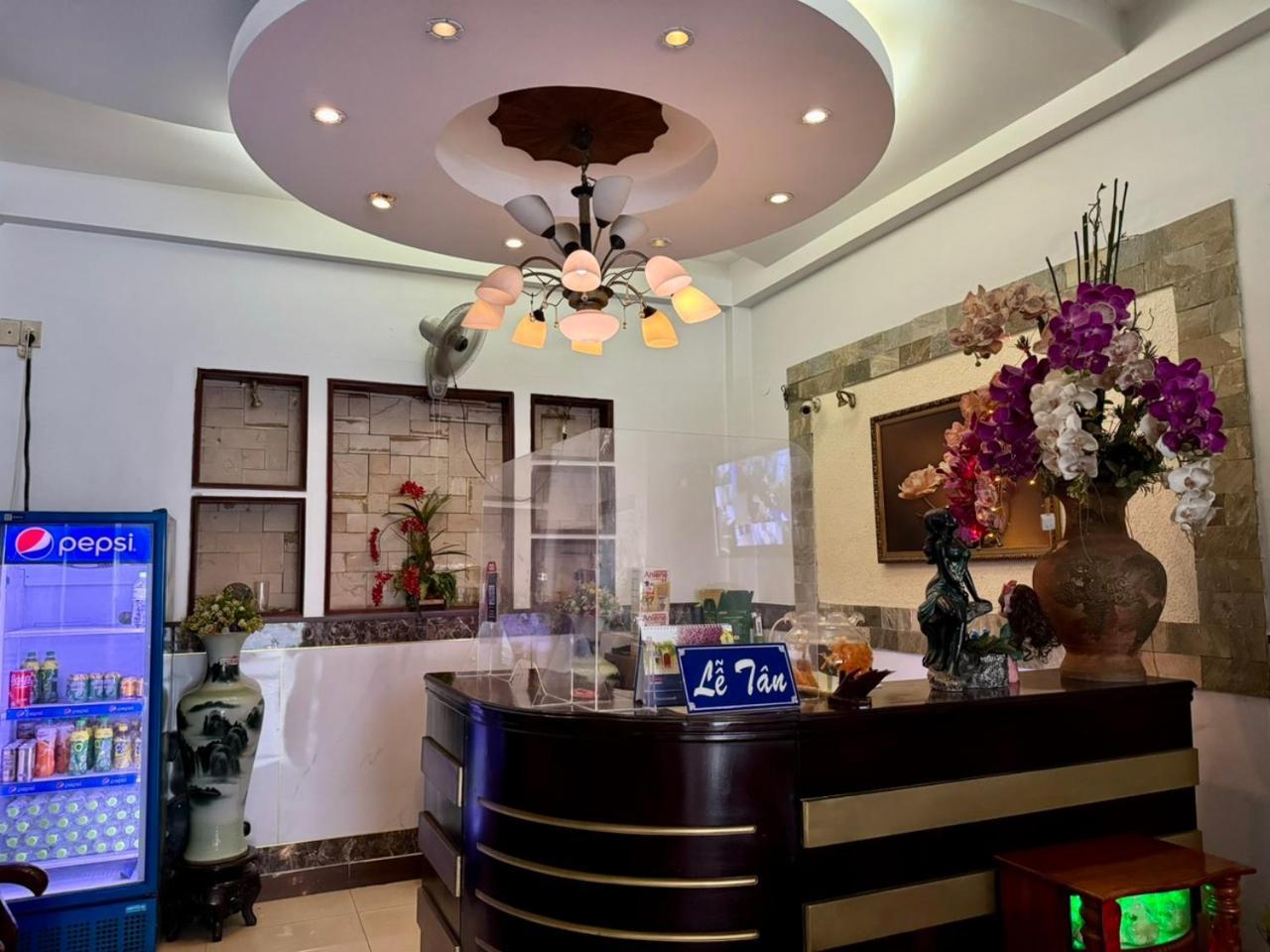 Khach San Kim Long * Ho Chi Minh City