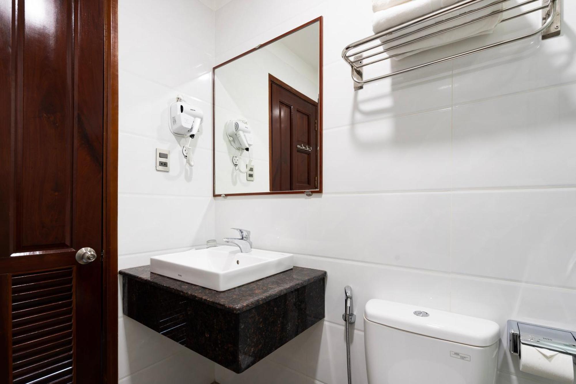 Hotel Hoang *