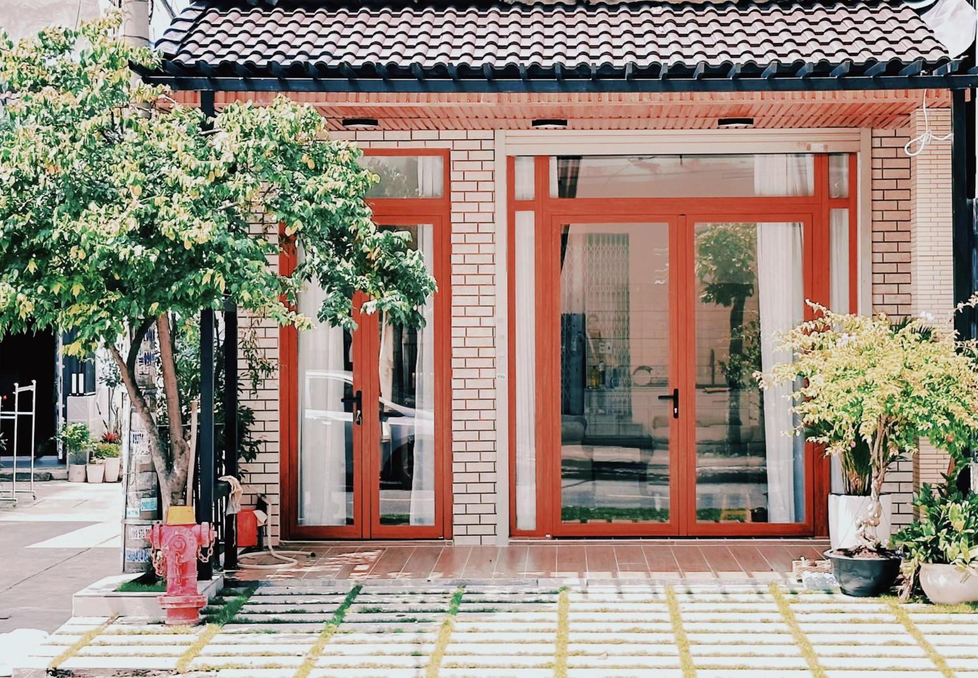 Nha Pho San Vuon Entire Holiday home *
