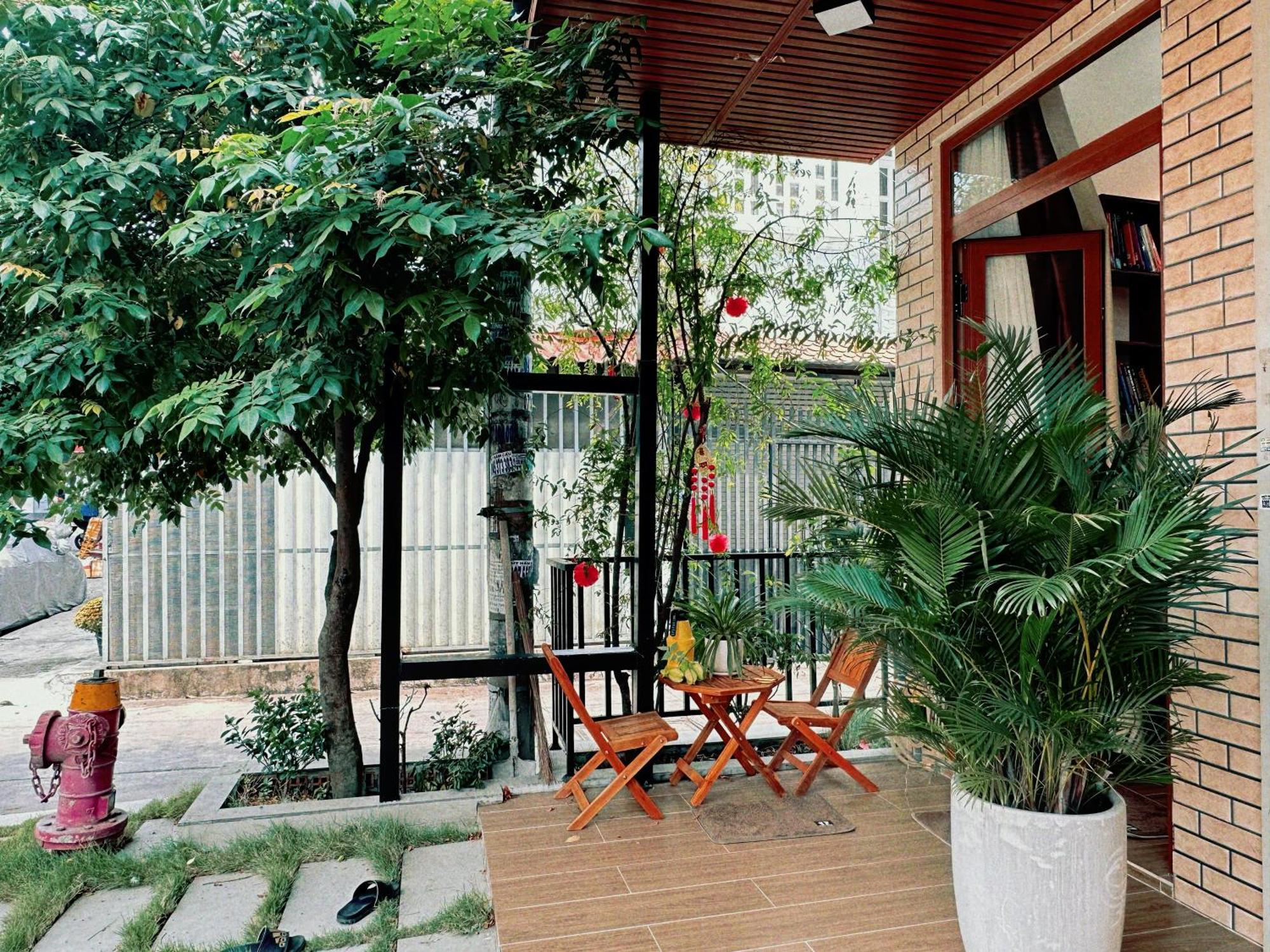 Holiday home Nha Pho San Vuon Entire