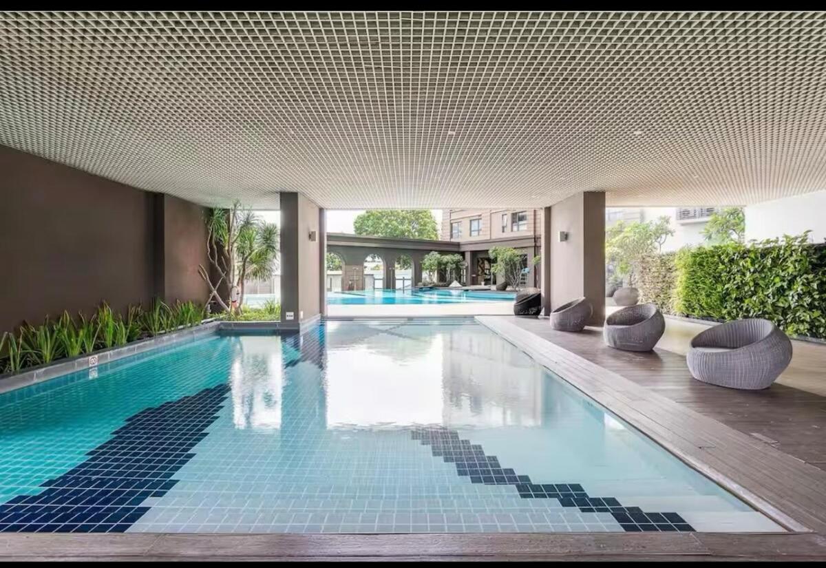 Apartment Ho 2 Cua So, Gan San Bay Ho Chi Minh City