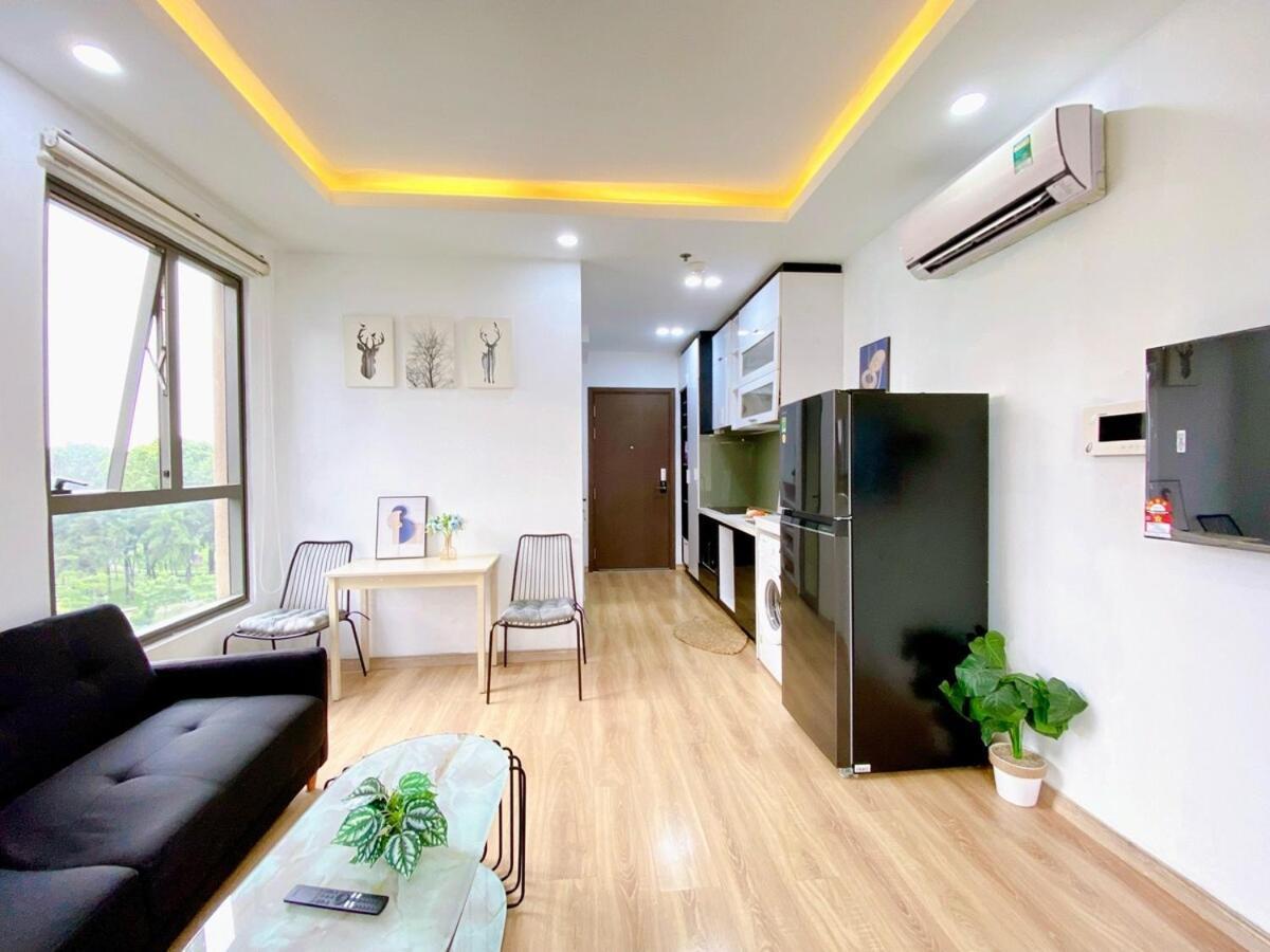 Ho 2 Cua So, Gan San Bay Apartment