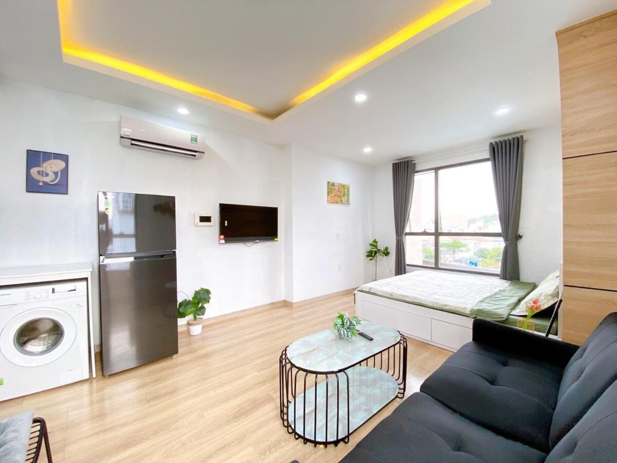 Apartment Ho 2 Cua So, Gan San Bay