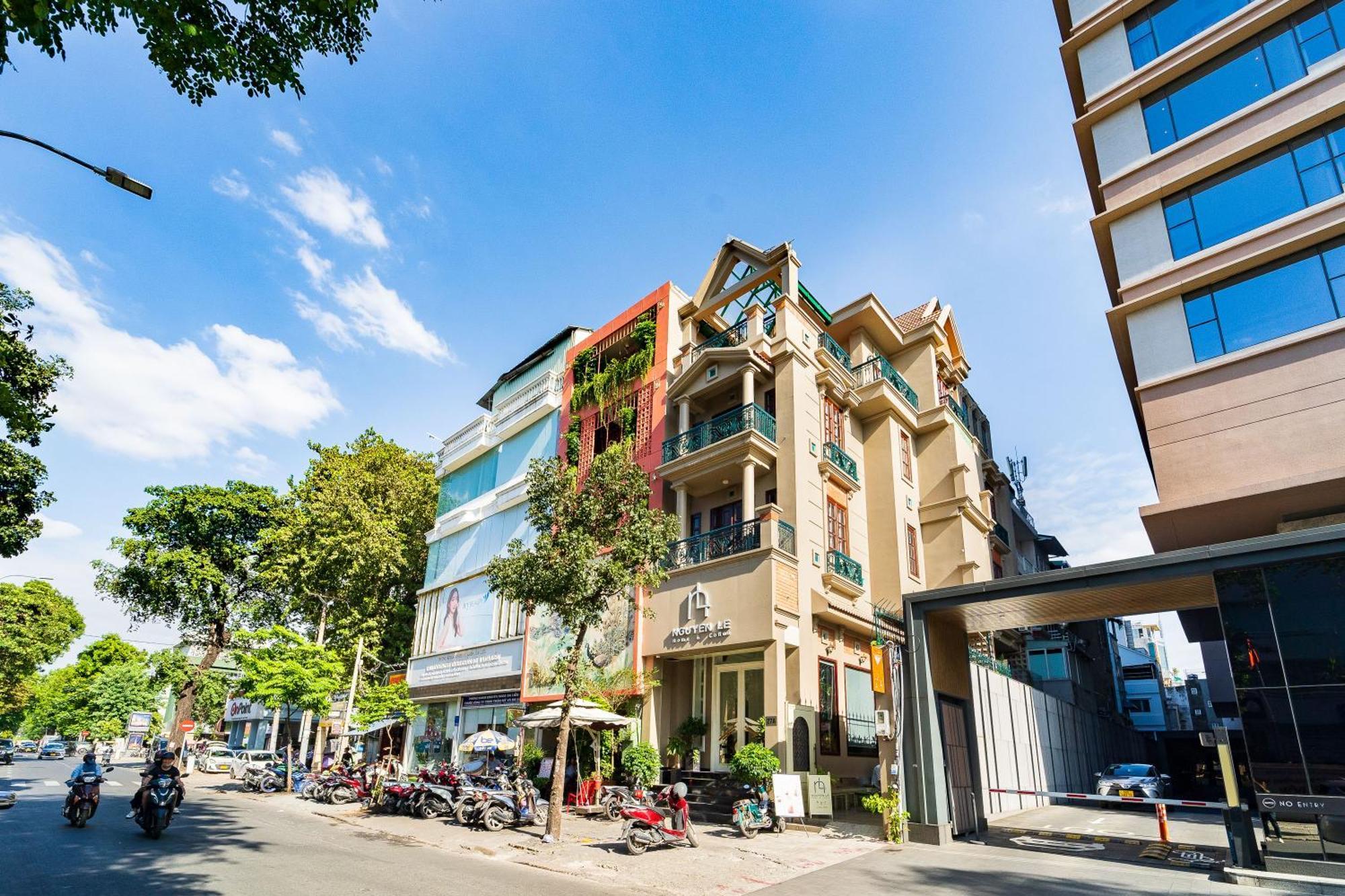Nguyen Le By Convinia Holiday home