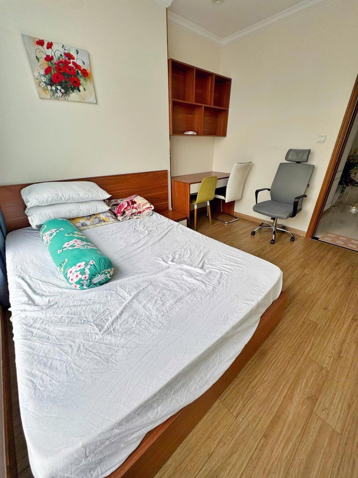 The Radisson Landmark - Vinhomes Park * Ho Chi Minh City