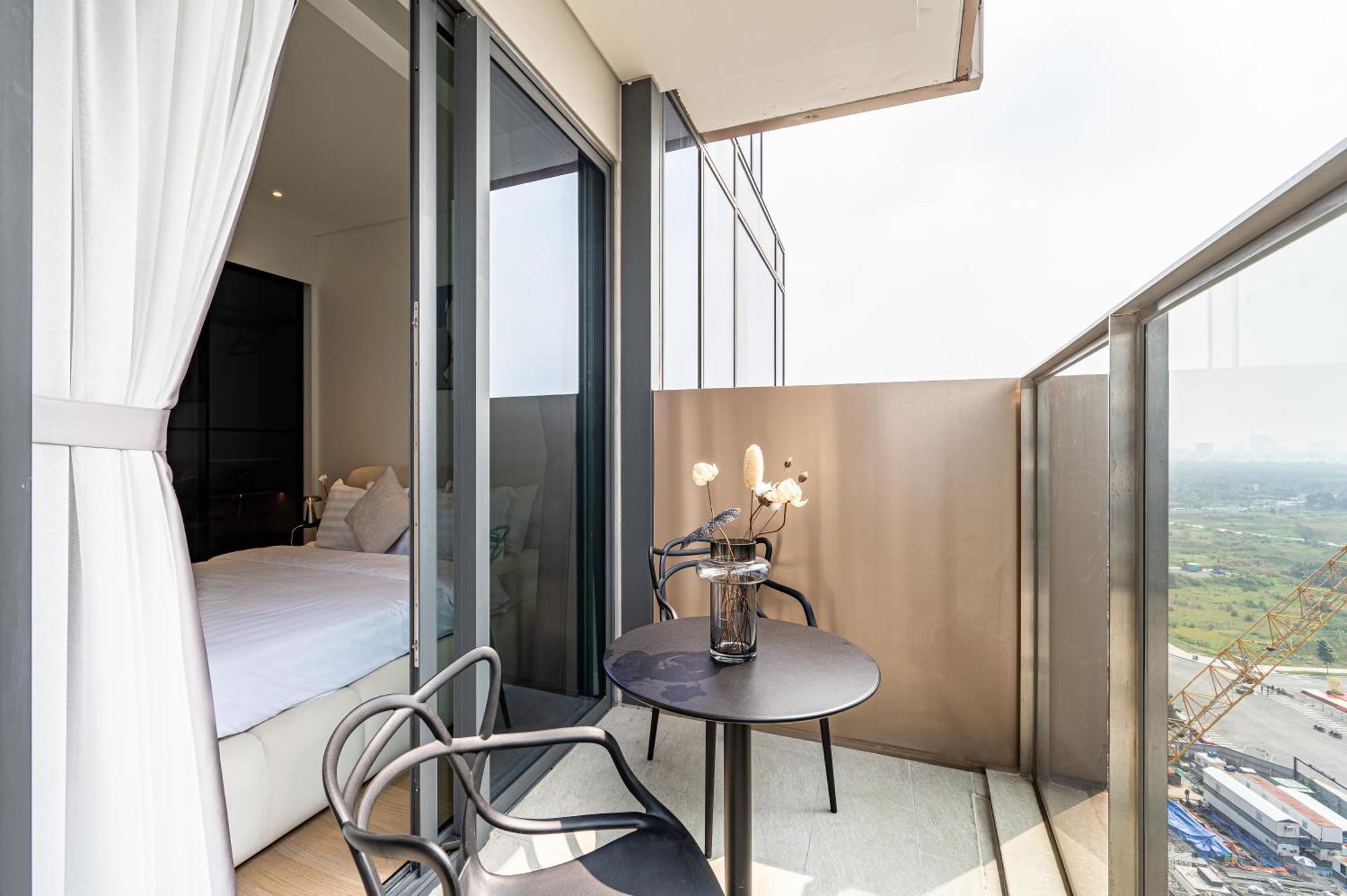 Saigon Luxury Cozy 2br By Dorystay Apartment