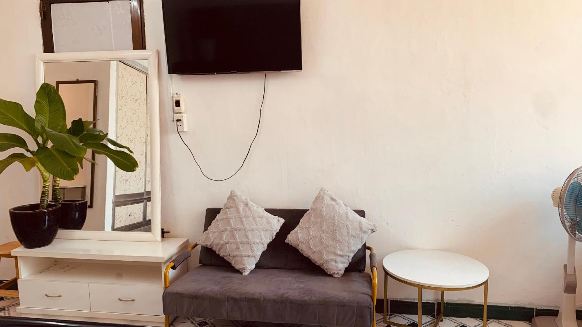 Apartment 1967 *