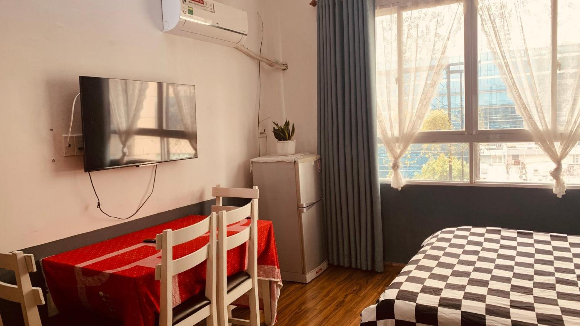Apartment 1967