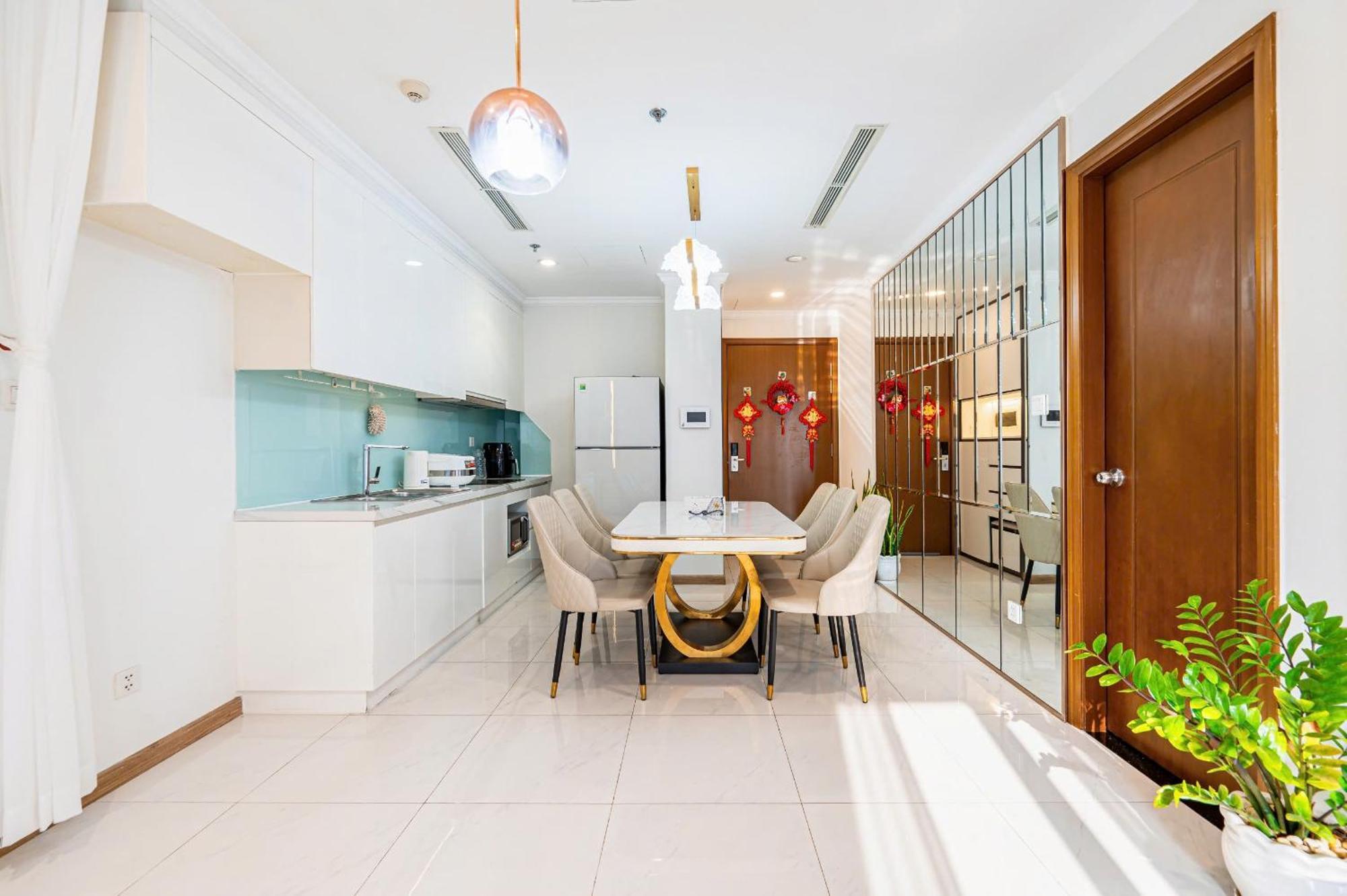 Apartment The Radisson Landmark - Vinhomes Park