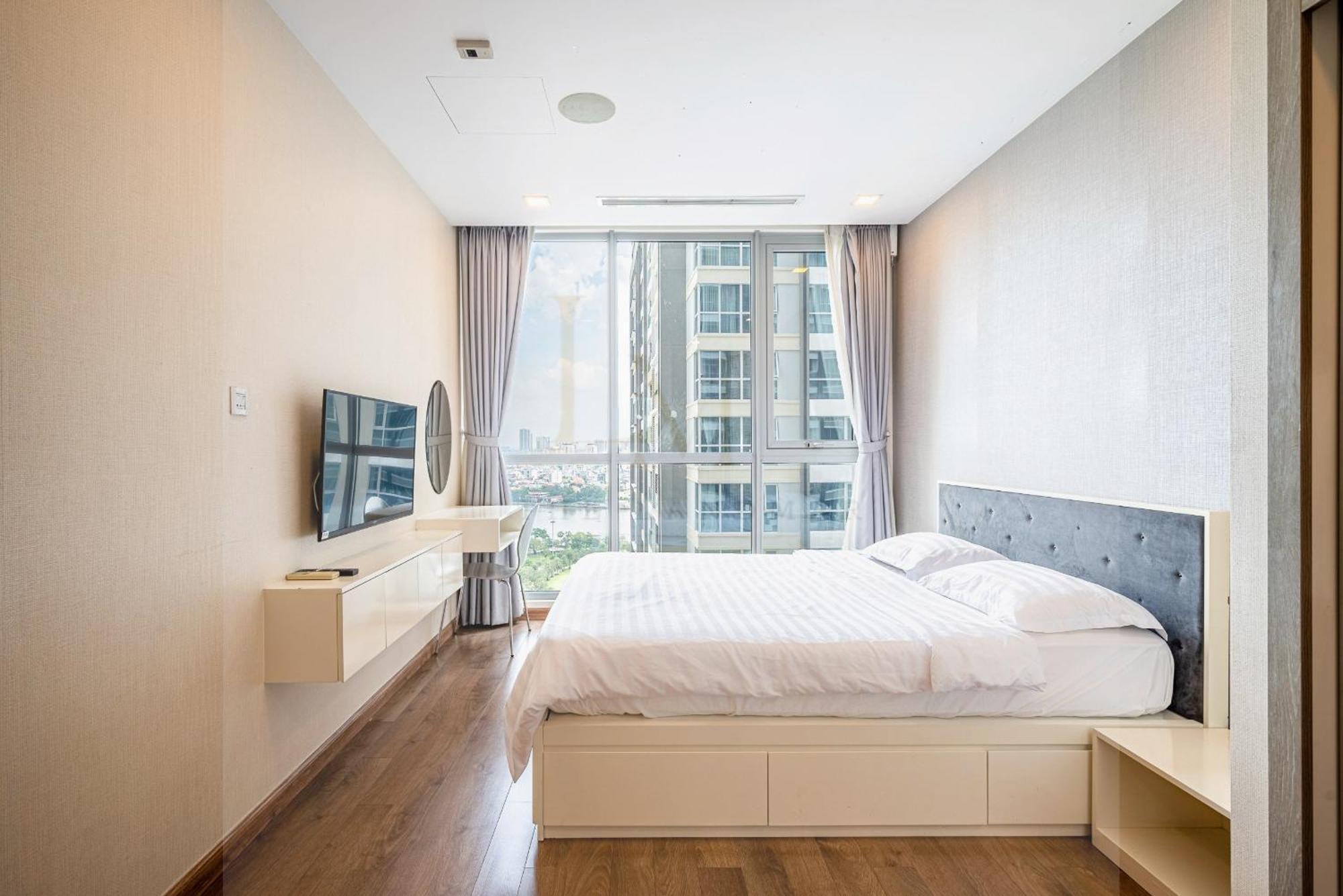 Apartment The Radisson Landmark - Vinhomes Park