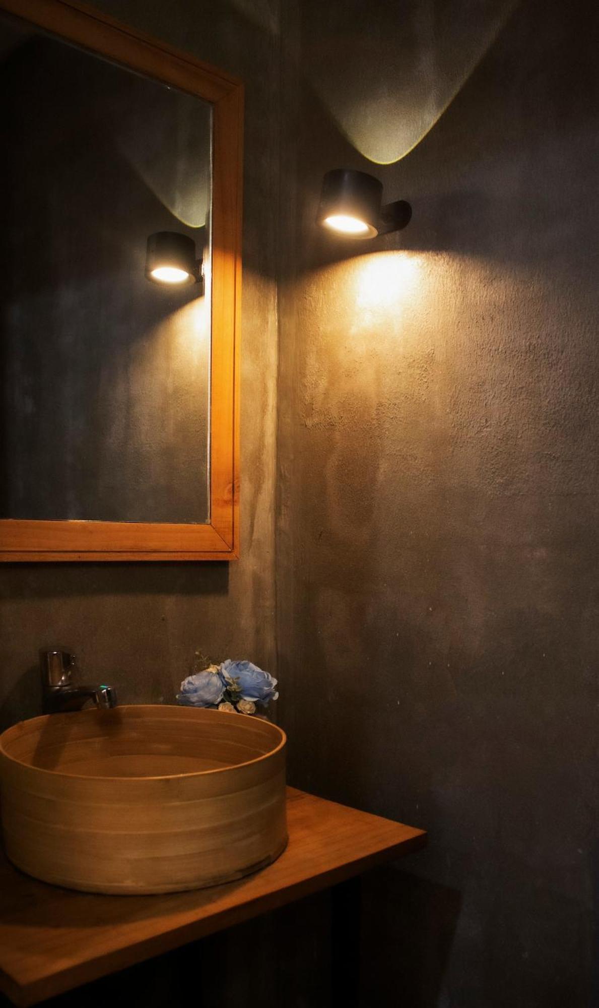 The Velis Saigon - 66m2 Authentic Local Cozy