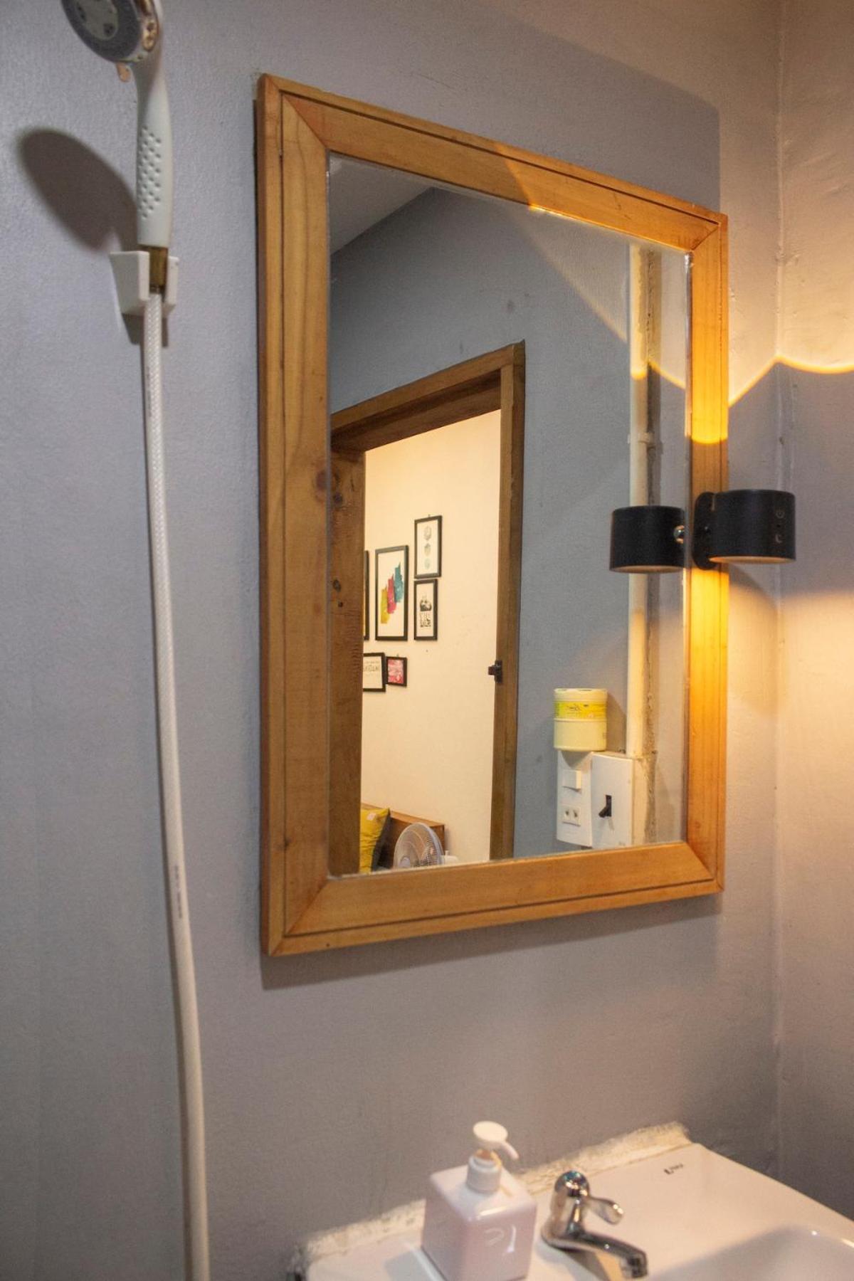 The Velis Saigon - 66m2 Authentic Local Cozy Apartment
