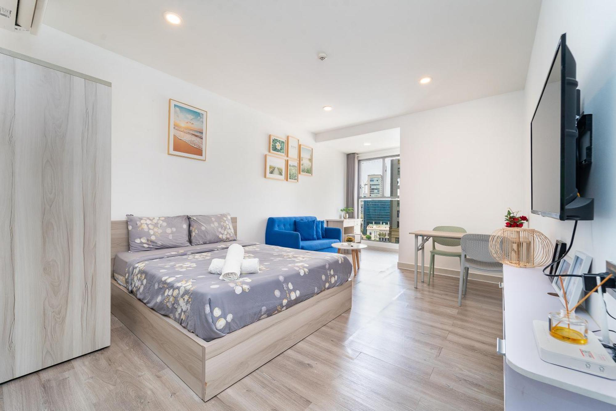 Modern Blue Retreat - Saigon Royal D4 - Hana * Ho Chi Minh City
