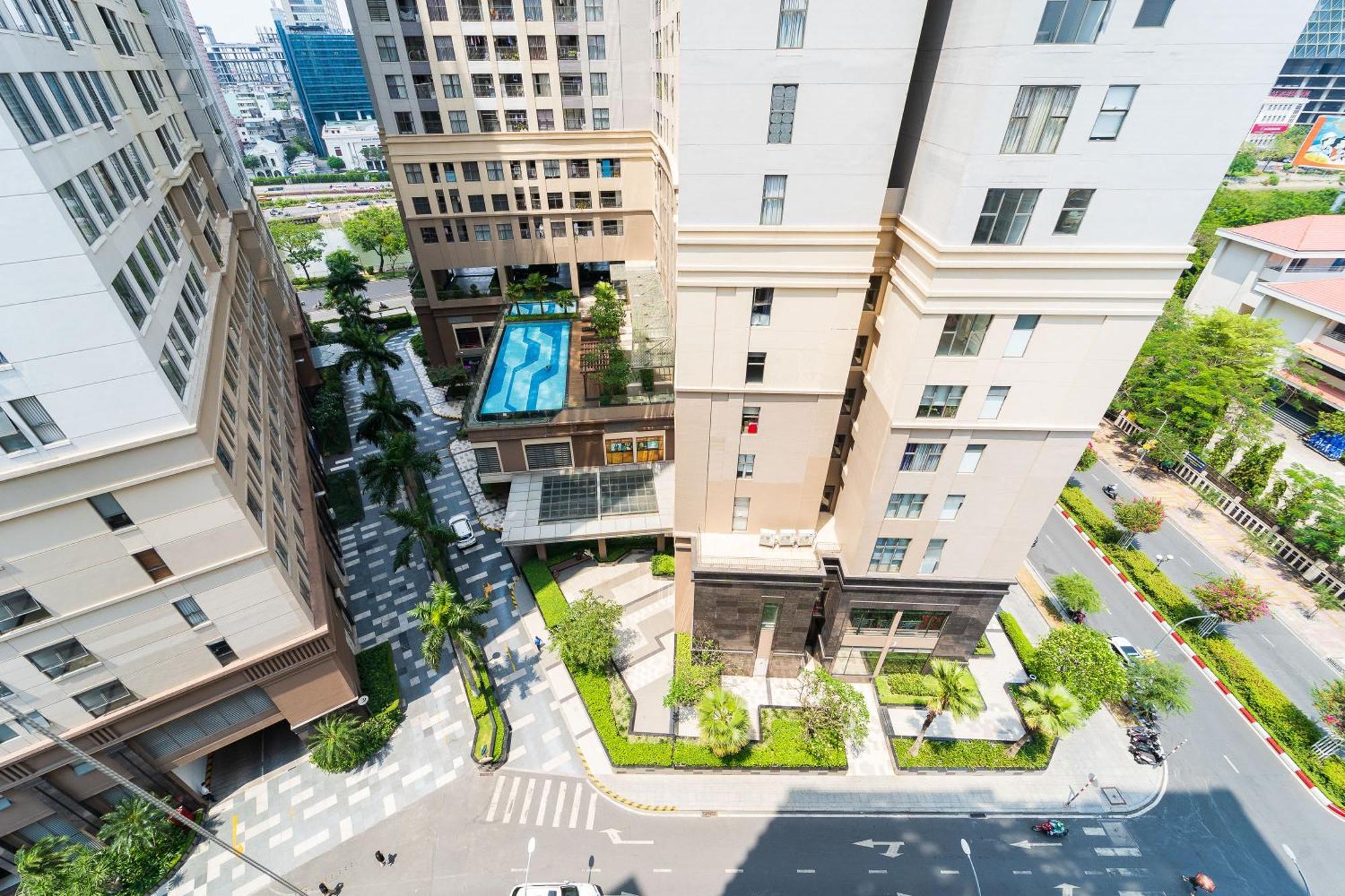 Apartment Modern Blue Retreat - Saigon Royal D4 - Hana