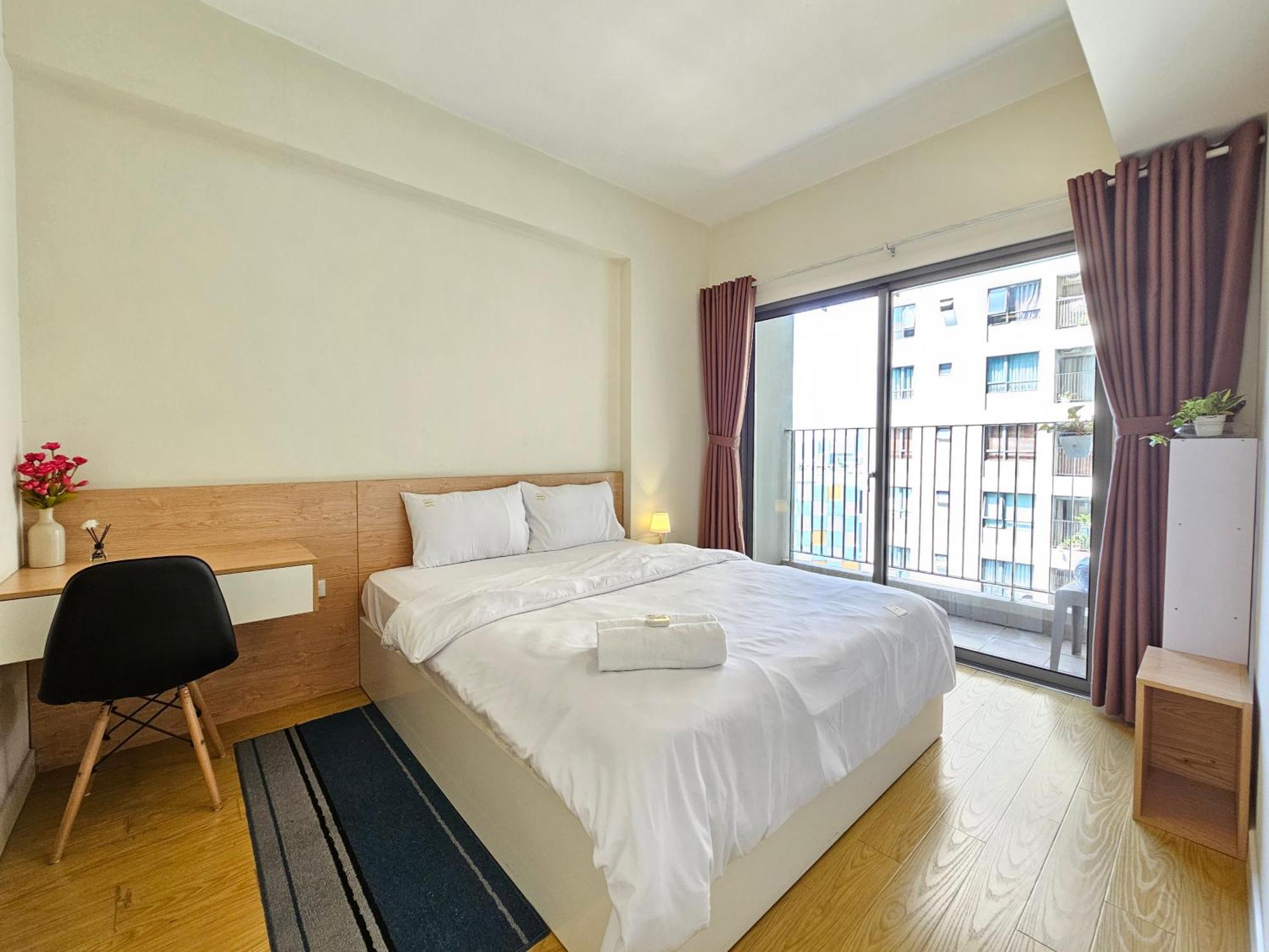 Monmon - Masteri Thao Dien - 2br - Pool View Apartment *
