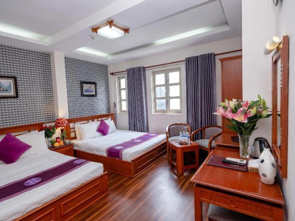 Khách sạn Hồng Hạc
