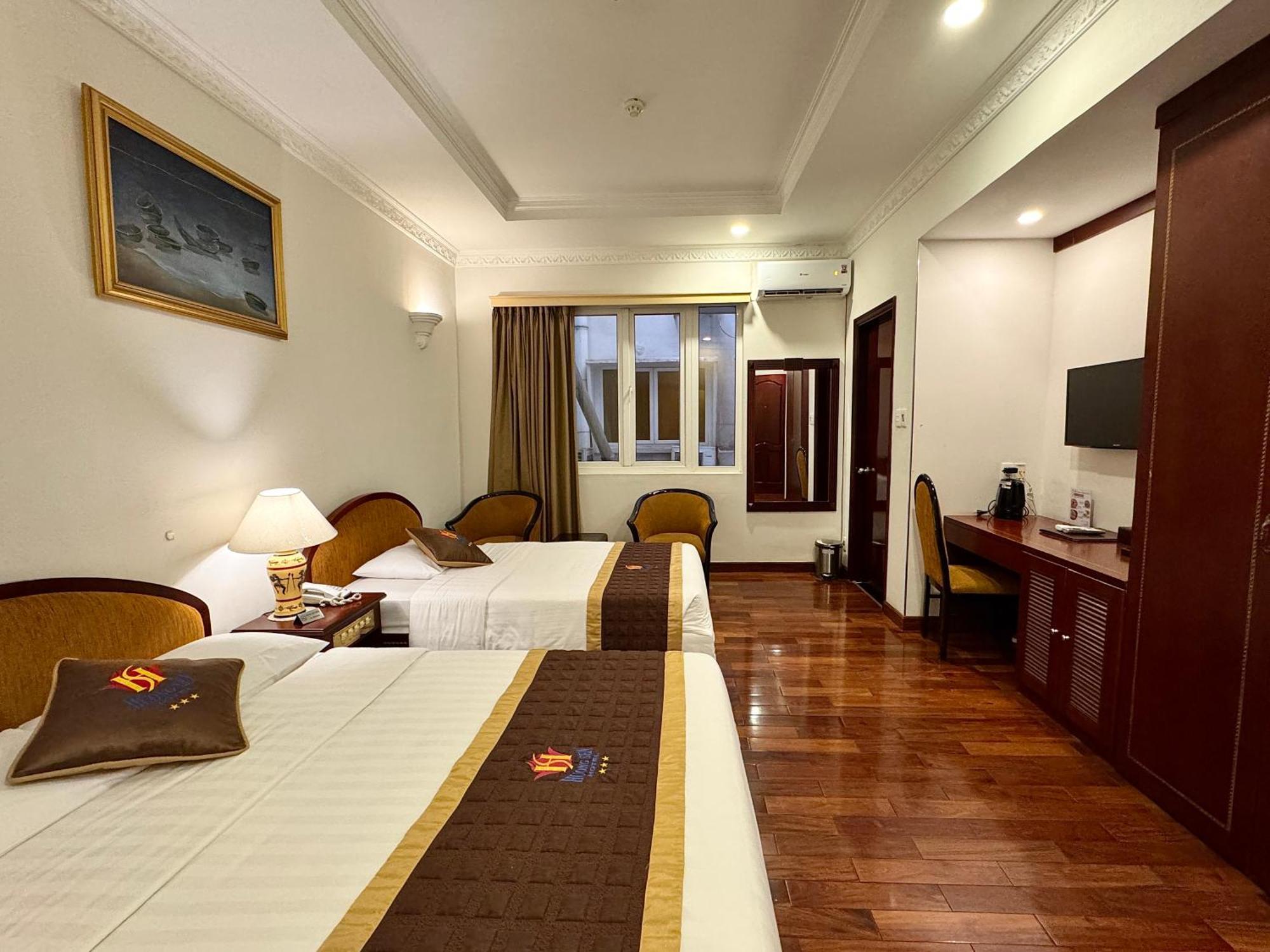 Hotel Huong Sen 3*
