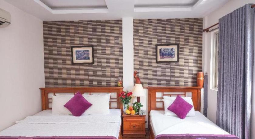 Khách sạn Hồng Hạc 2*