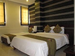 Paris Gold Hotel 3*