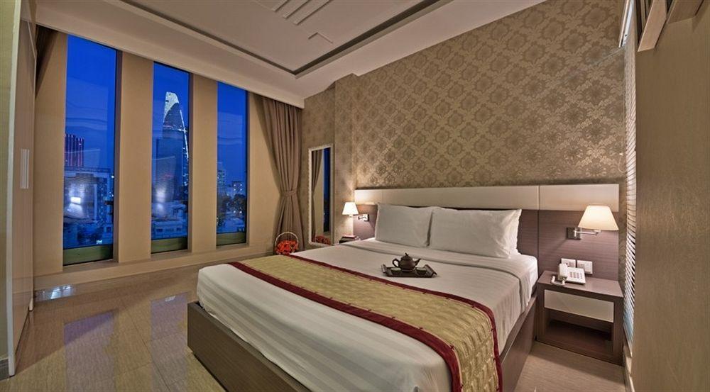 Hong Vina 3*