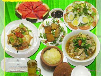 Khách sạn Rạng đông