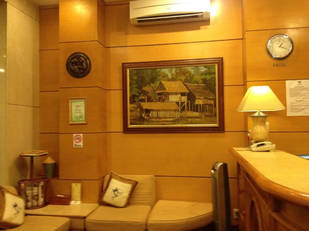 Hotel A25 - 55 Le Anh Xuan 3*