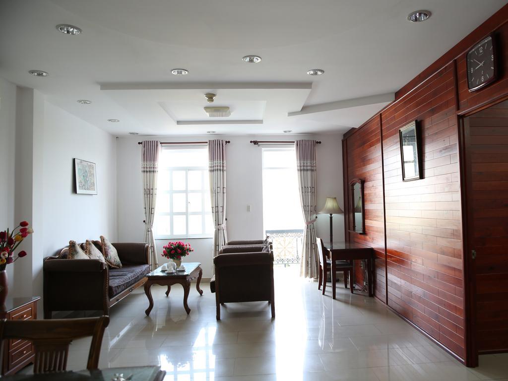 Aparthotel Hoa Phat &