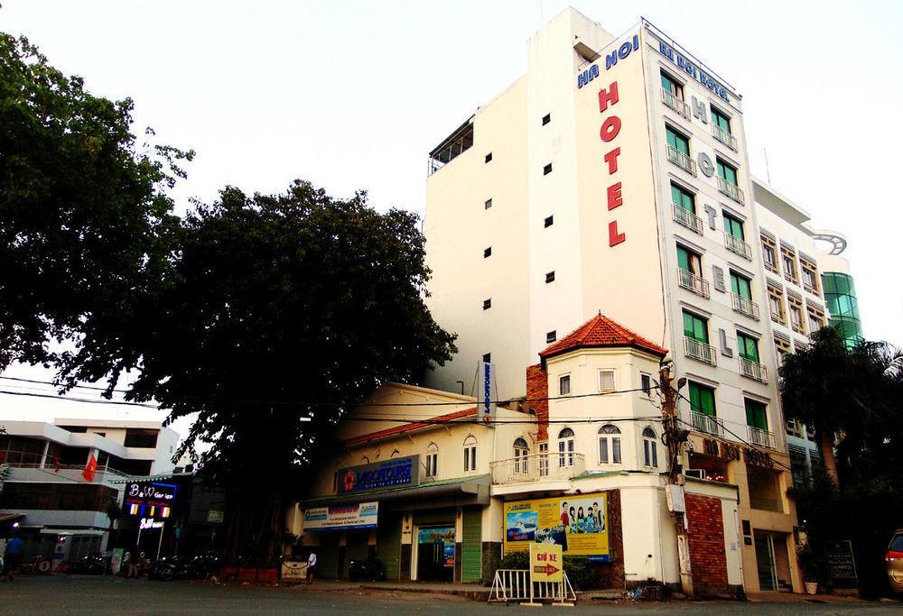 Ha Noi Near Tan Son Nhat Airport --- Free Airport Pick-up And Drop-off Available 24 A Day 3*
