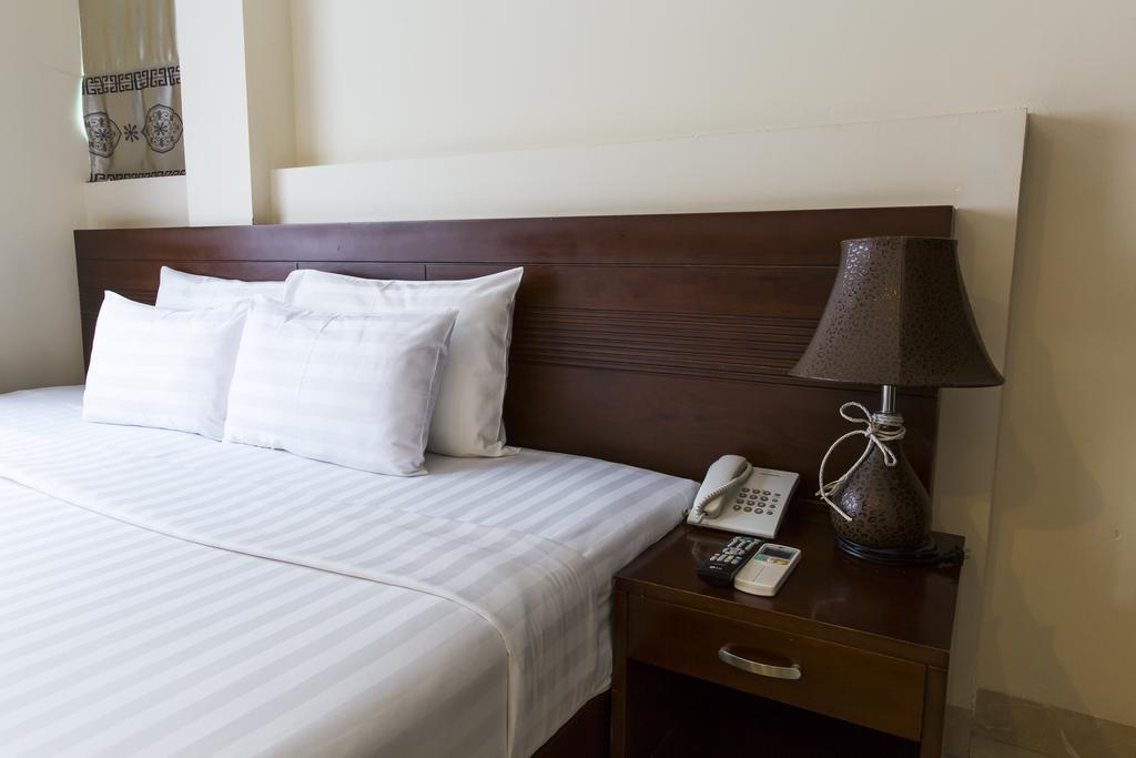 Hotel Beautiful Saigon 3 3*