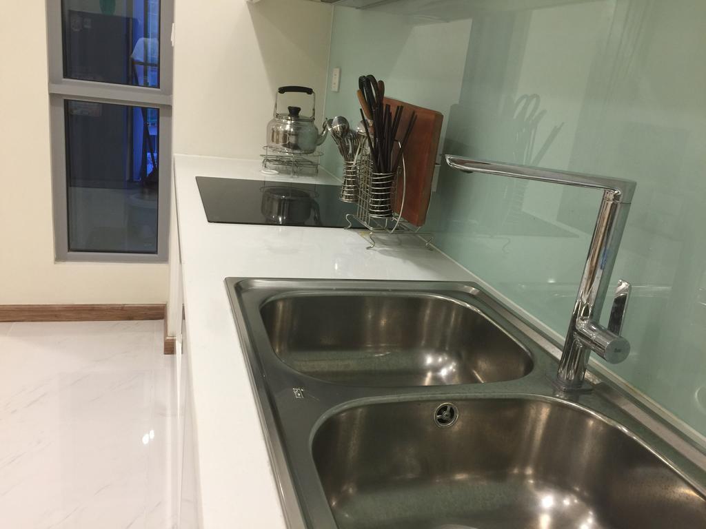 Cherry Homeapart Vinhomes Park Apartment *